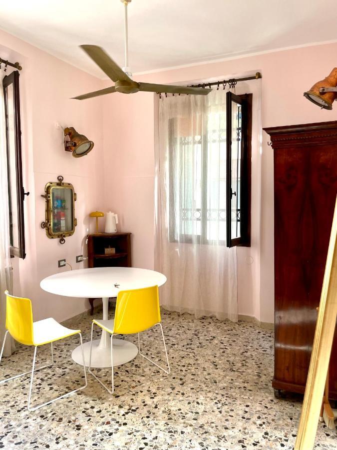 Venetian Pink Apartment In Dorsoduro 외부 사진