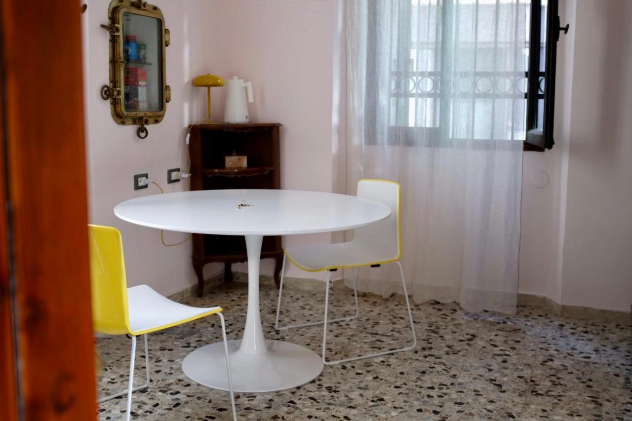 Venetian Pink Apartment In Dorsoduro 외부 사진